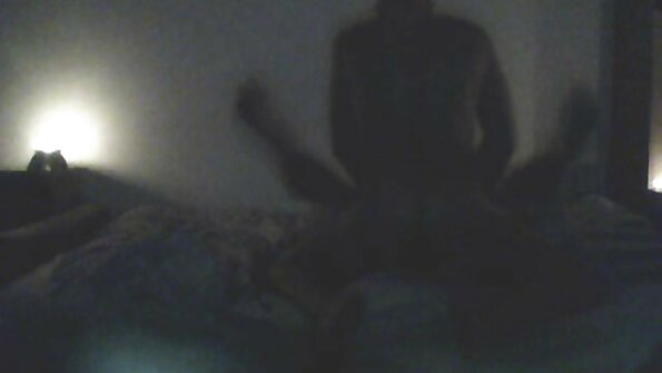 ശ്വാസം മുട്ടിക്കുന്ന യൂറോ സൗന്ദര്യത്തിനൊപ്പം ലൈംഗിക ബന്ധത്തിൽ അകപ്പെട്ട കഴുത