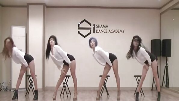 വലിയ കഴുതയായ ആബി ബ്രൂക്‌സ് ഹാർഡ്‌കോർ ഓഫീസ് ഫക്ക് ആസ്വദിച്ചു